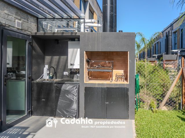 place photo 71