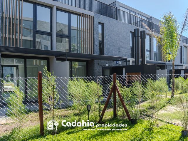 place photo 68