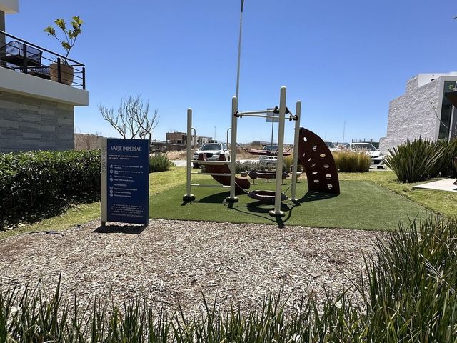 place photo 49