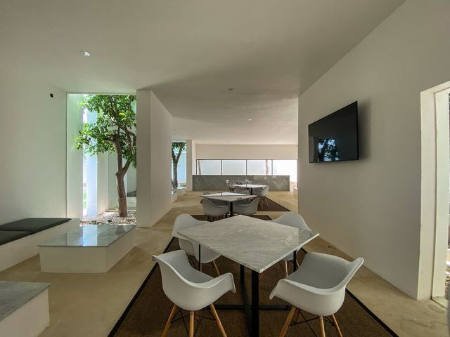 place photo 48