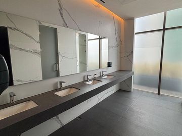 place photo 40