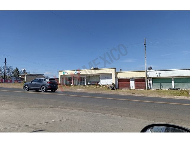 place photo 18