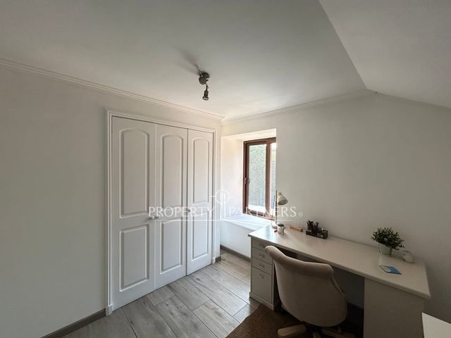 place photo 67