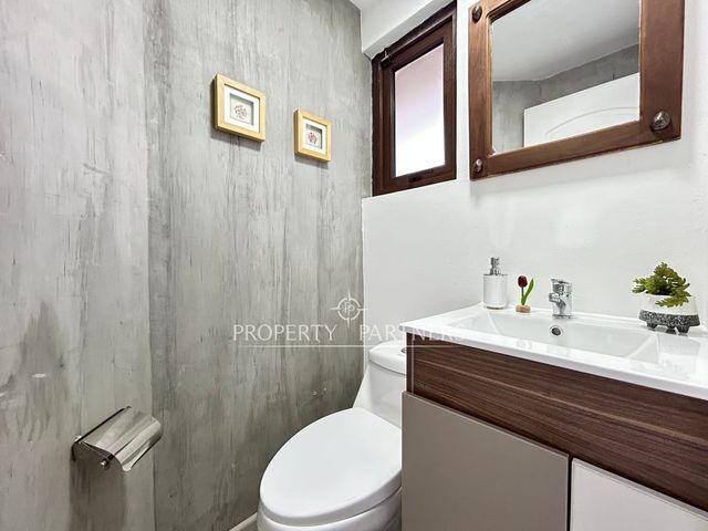 place photo 71