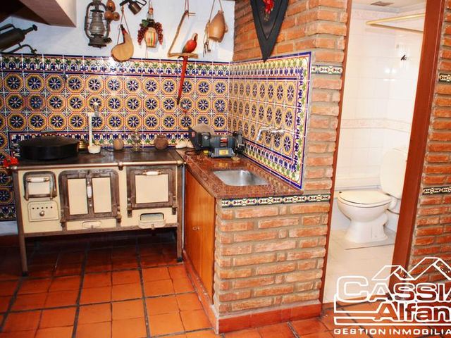 place photo 66