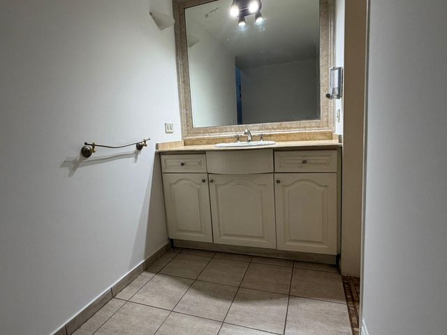 place photo 48