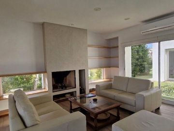 place photo 54