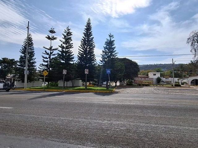 place photo 39