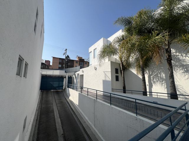 place photo 28
