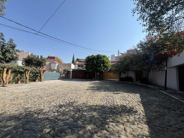 place photo 35