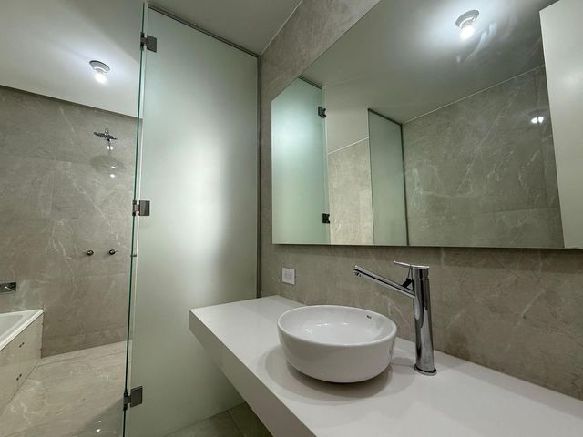 place photo 52