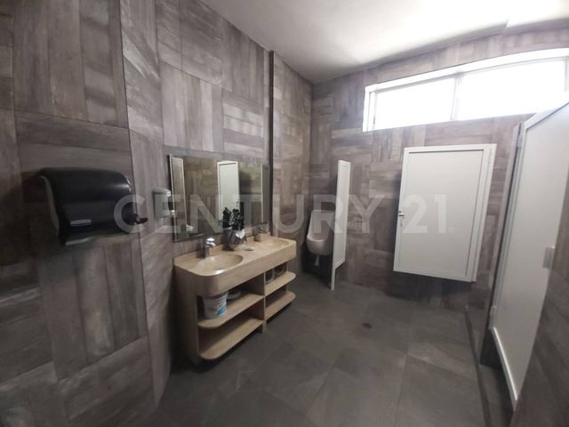 place photo 49