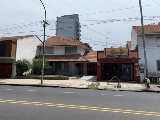 Casa  mas Local  Ideal Constructor CONSULTAR VALOR!!!!