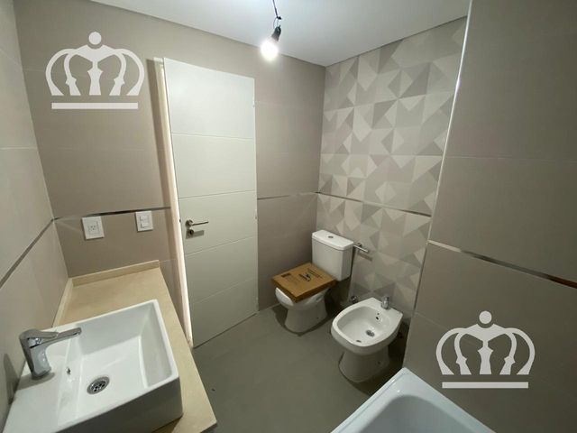 place photo 124
