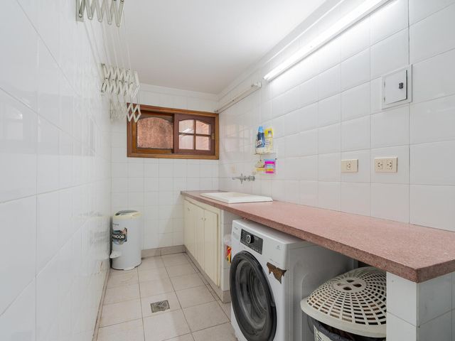 place photo 68