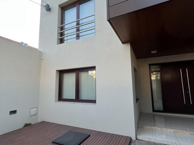 place photo 53
