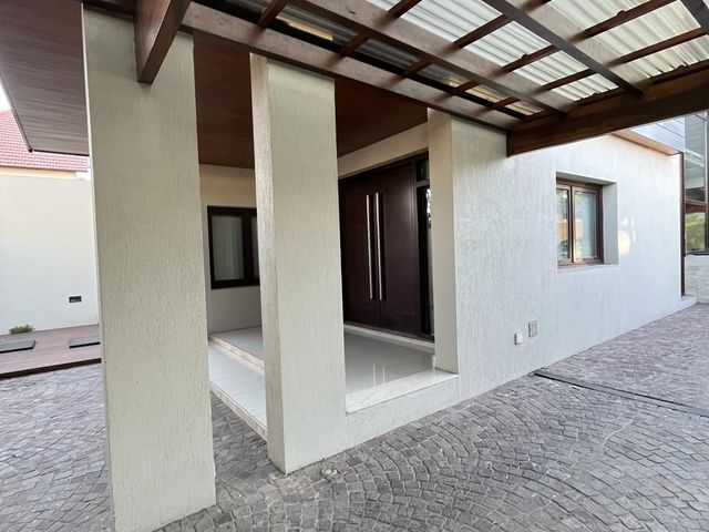 place photo 55