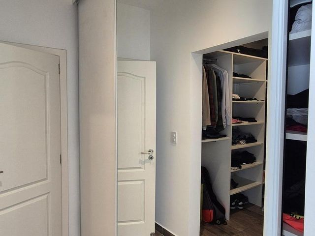 place photo 48