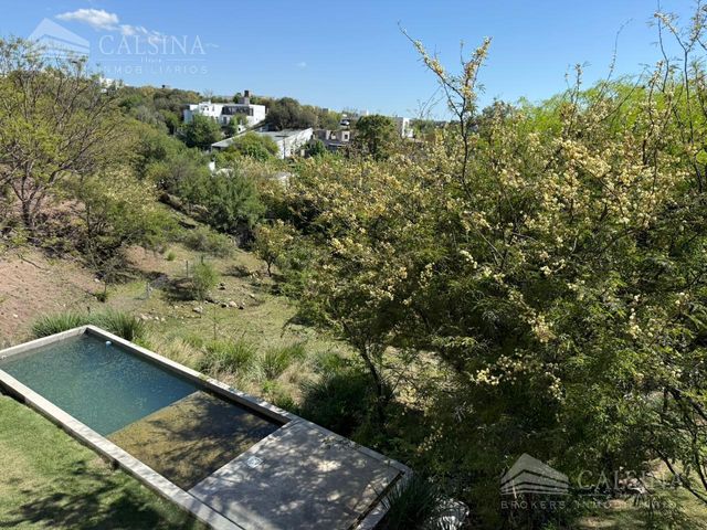 place photo 52