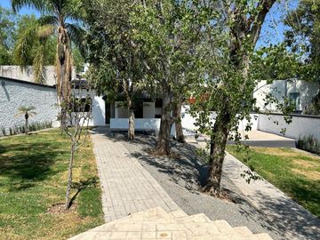 place photo 70