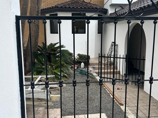 place photo 54