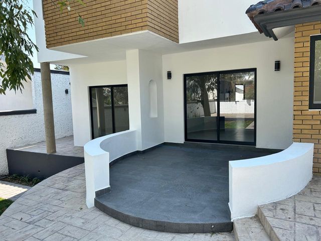 place photo 67
