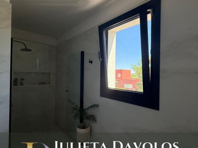 place photo 44