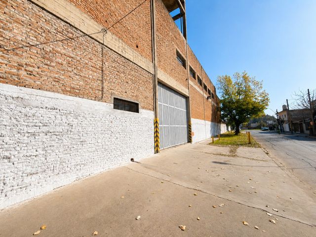 place photo 15