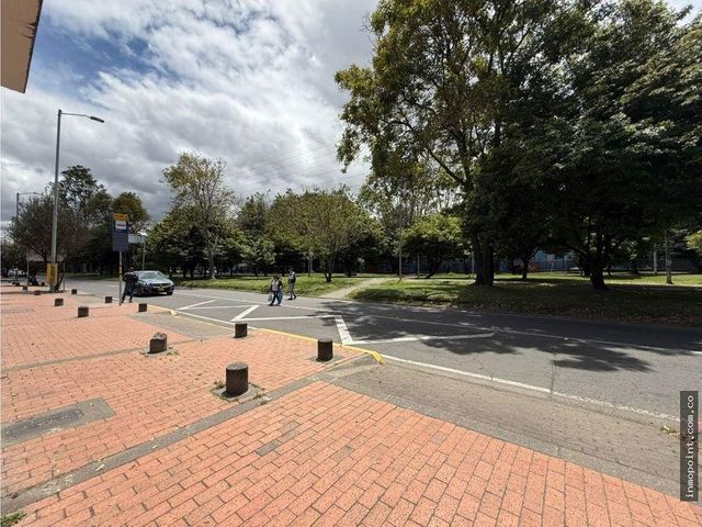 place photo 24