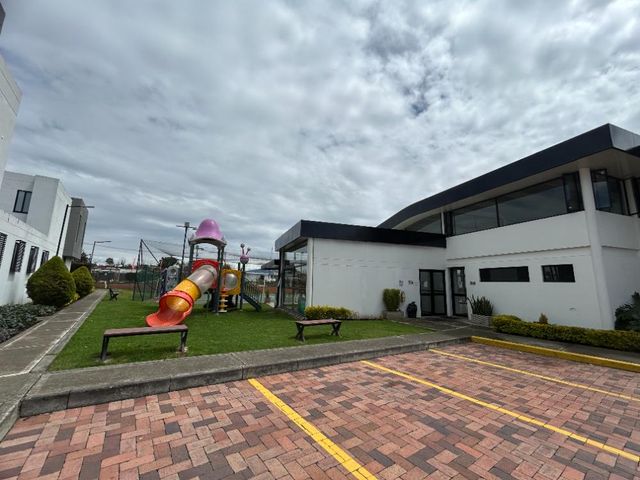 place photo 41
