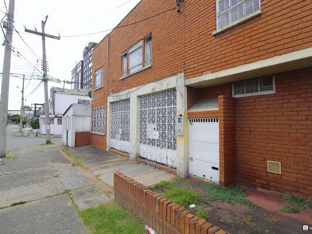 place photo 18