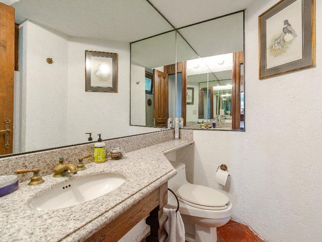 place photo 43
