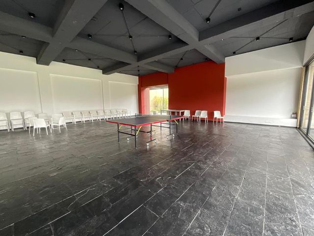 place photo 44