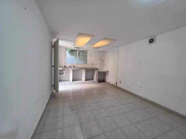 place photo 43