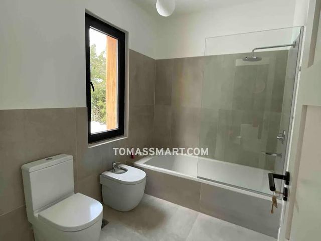 place photo 66
