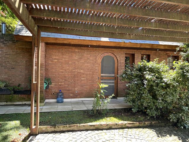 place photo 52