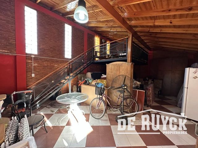 place photo 32