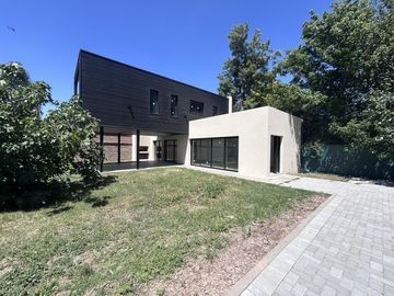 place photo 34