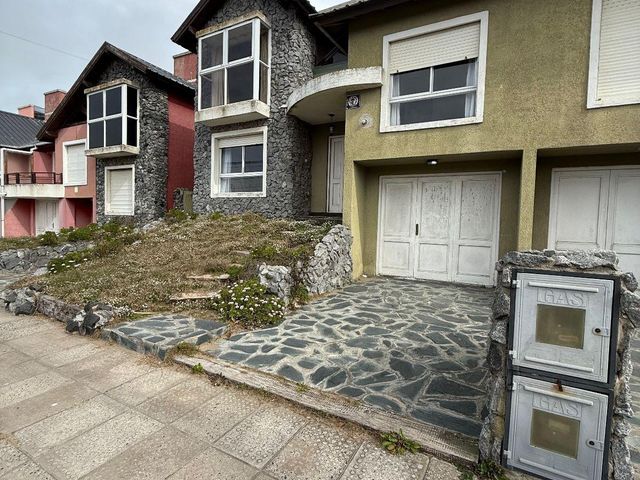 place photo 53
