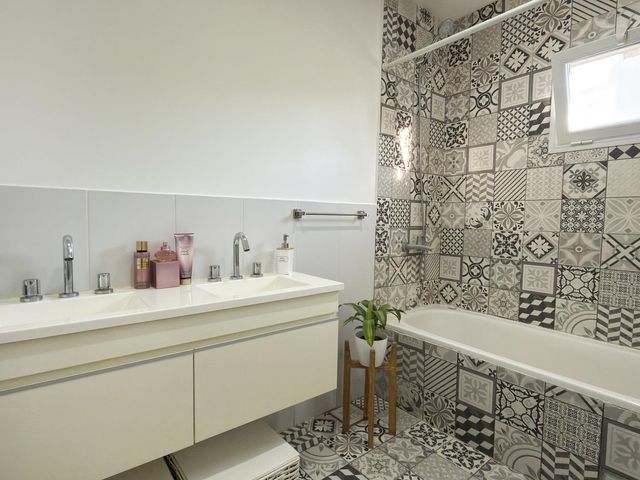place photo 40