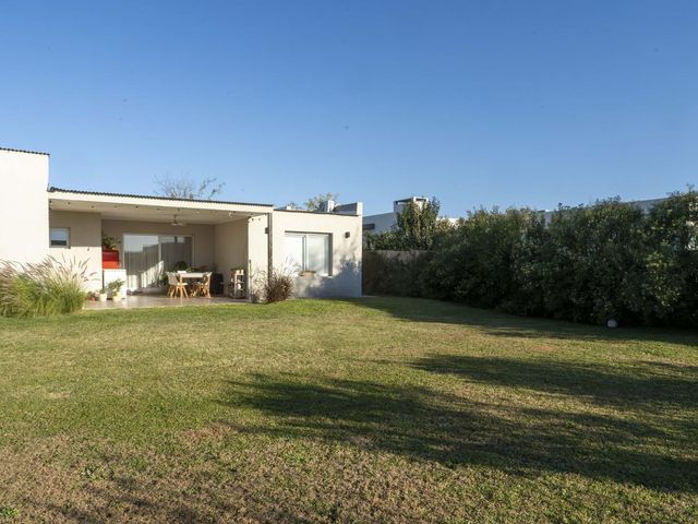 place photo 63