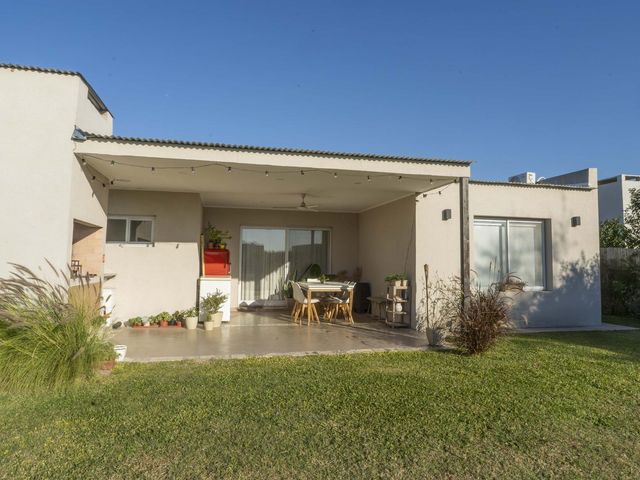 place photo 56