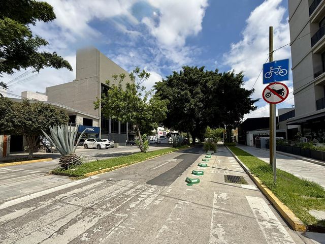 place photo 19