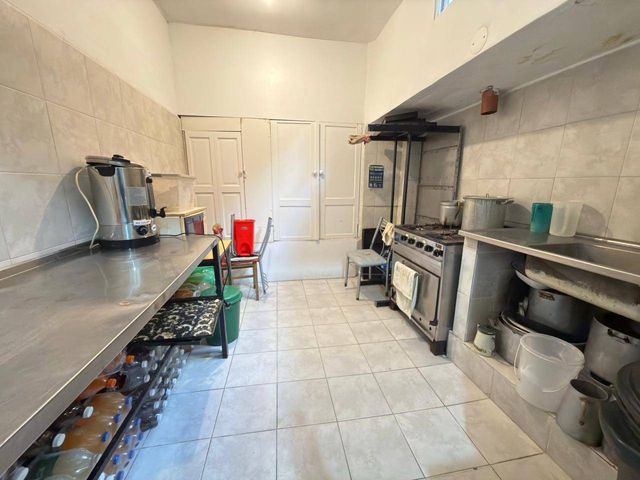 place photo 34