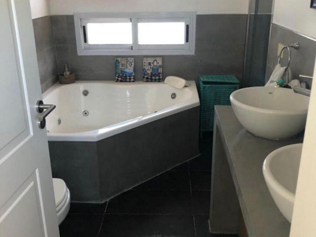 place photo 38