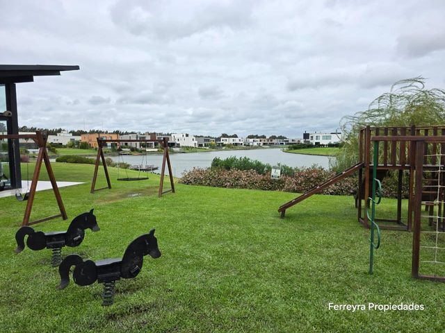 place photo 40