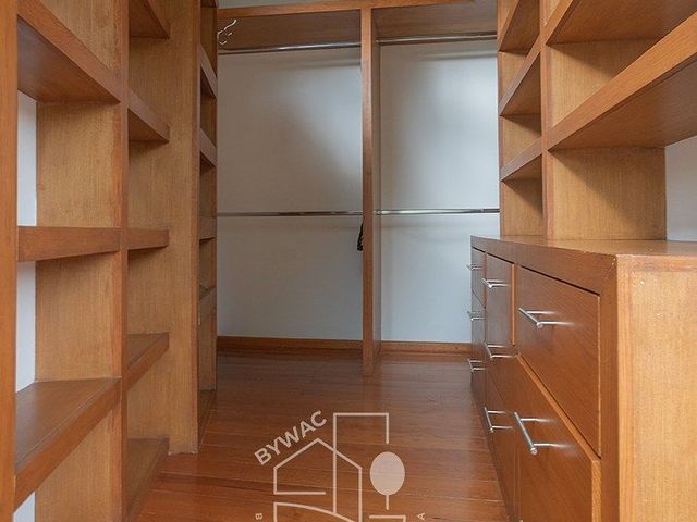 place photo 48