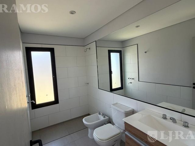 place photo 54