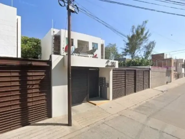 place photo 15