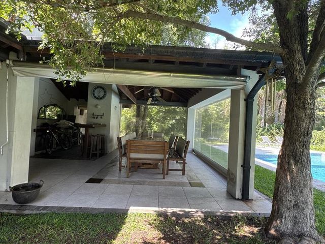 place photo 55
